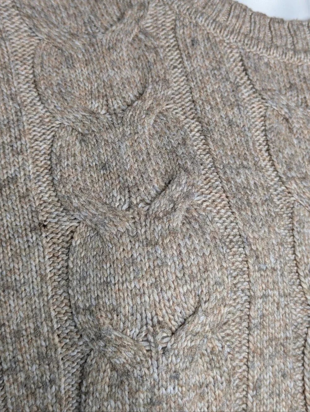 Banana Republic Tan Cable Knit Crew Neck Sweater M